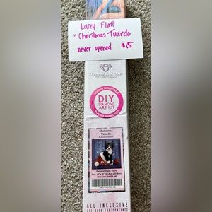 DAC Christmas tuxedo diamond painting